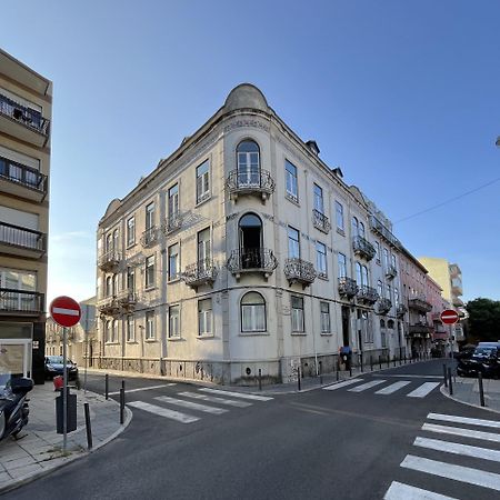 Quarto No Apartamento Pombal Lisboa Exterior photo